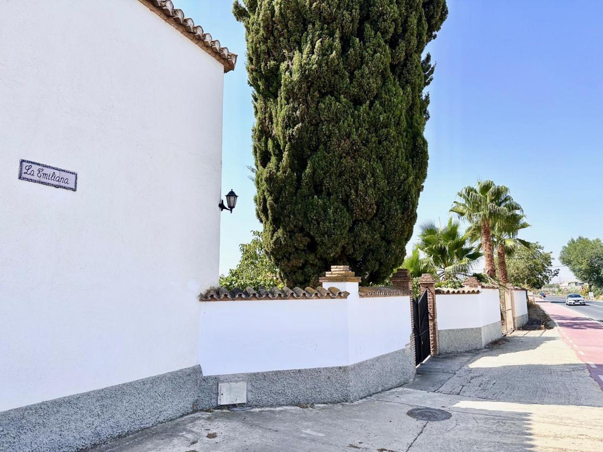 Encantador Cortijo La Emiliana A 5 Minutos Del Centro Churriana de la Vega Kültér fotó